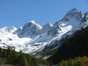 Der Wasserreichtum der Alpen ist bedroht (Foto: G. Brand/pixelio)