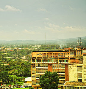 Kinshasa: Hauptstadt der kriegsgezeichneten DR Kongo (Foto: FlickrCC/Irene2005)