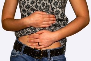 Bauchweh: Einkorn schafft Abhilfe bei Zöliakie (Foto: pixelio.de/Stephanie H.)