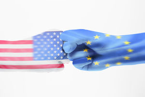USA versus EU: Zeit tickt für Europa (Foto: pixelio.de, Timo Klostermeier)