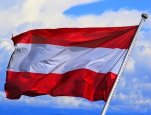 Österreich-Flagge: beliebter Firmenstandort (Foto: pixabay.com, Fachdozent)
