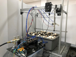 Robot harvests mushrooms like a human