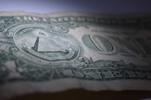 Dollar: Verschwörungstheorien verändern das Gehirn dauerhaft (Foto: pixabay.com, M G)