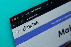 TikTok: Shopping als neuer Umsatzkanal der Plattform (Foto: unsplash.com, Solen Feyissa)