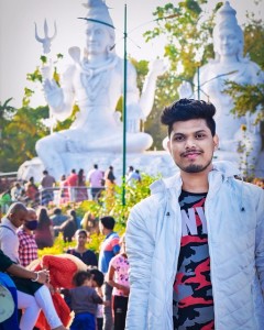 Indischer Student: Er und andere nehmen neue Länder ins Visier (Foto: Dharmapada Meher, pixabay.com)