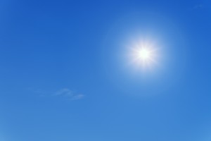 Sonneneinstrahlung: Hormonwert reagiert auf die Wetterlage (Foto: pixabay.com, Joe)