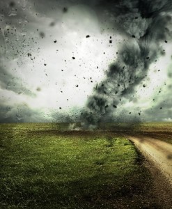 Tornado: Extremwetter aufgrund des Klimawandels als Preistreiber (Bild: 51581, pixabay.com)