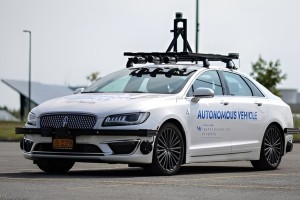 Autonomes Fahrzeug der University of Buffalo bei IT-Security-Tests (Foto: buffalo.edu)