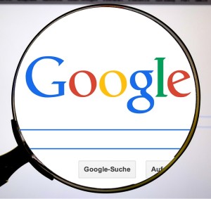 Google: EU-Gericht hebt Bußgeldbescheid über 1,49 Mrd. Euro auf (Bild: pixabay.com)