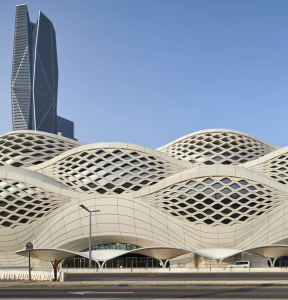 Metro-Bahnhof in Riads Finanzdistrikt: auch architektonisch anspruchsvoll (Foto: zaha-hadid.com)