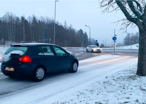 Spikes im Alltag: bieten mehr Halt, gefährden aber die Gesundheit (Foto: David Callahan, kth.se)