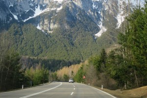 Swiss Cars auf dem internationalen Automarkt (Foto: Chris Linnett/Unsplash)